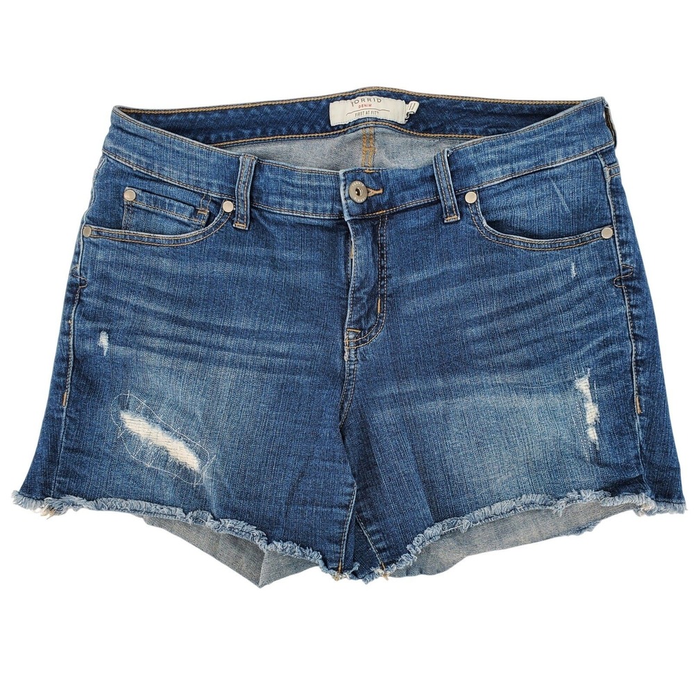 Torrid Womens 12 Mid-Rise Distressed Medium Wash Denim Jean Shorts Pre-Owned - Picture 6 of 10